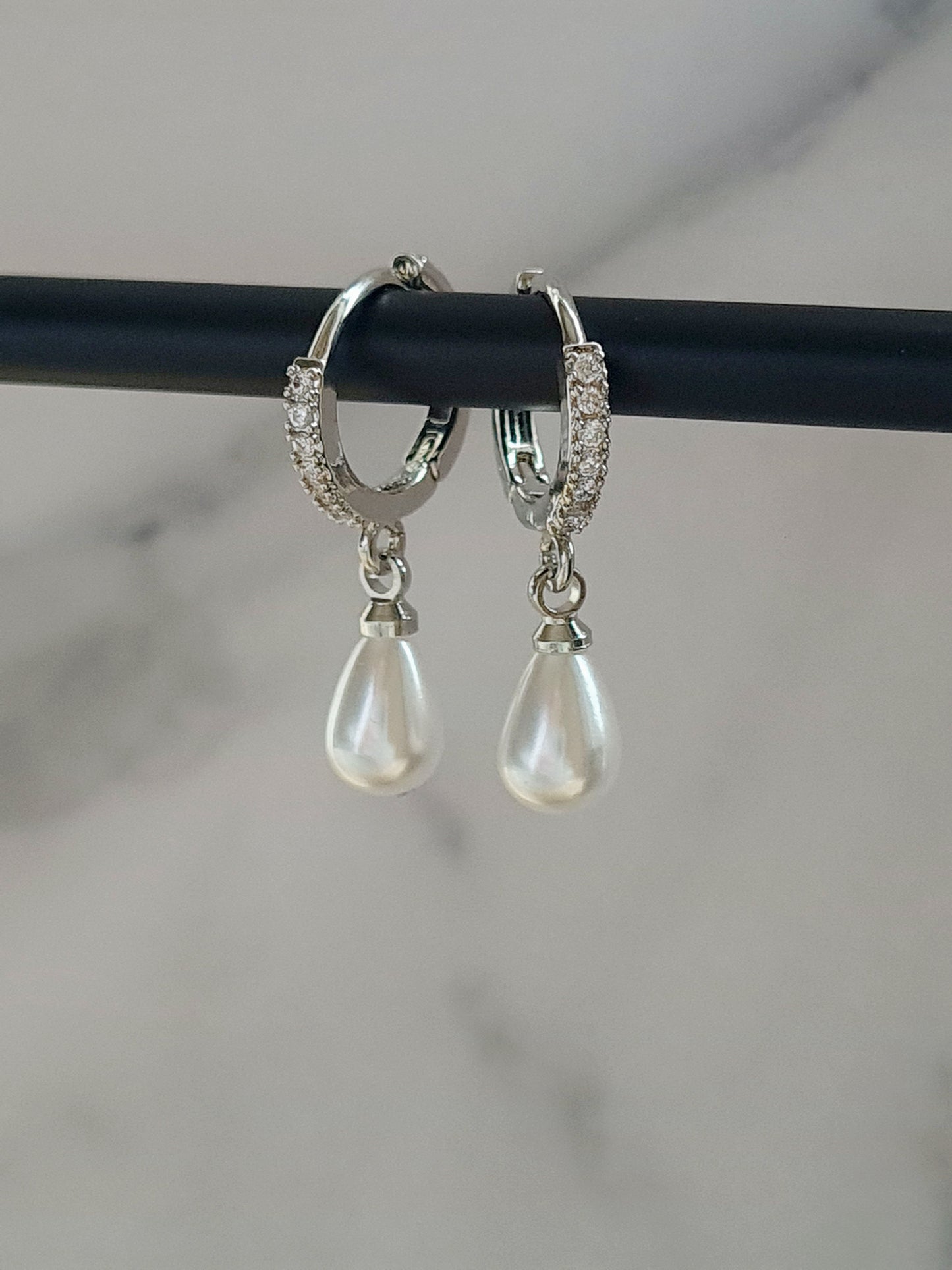 Silver Pearl Drop Earrings